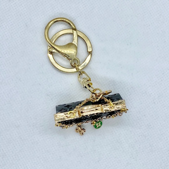 Key Chain - Picture 3 of 3